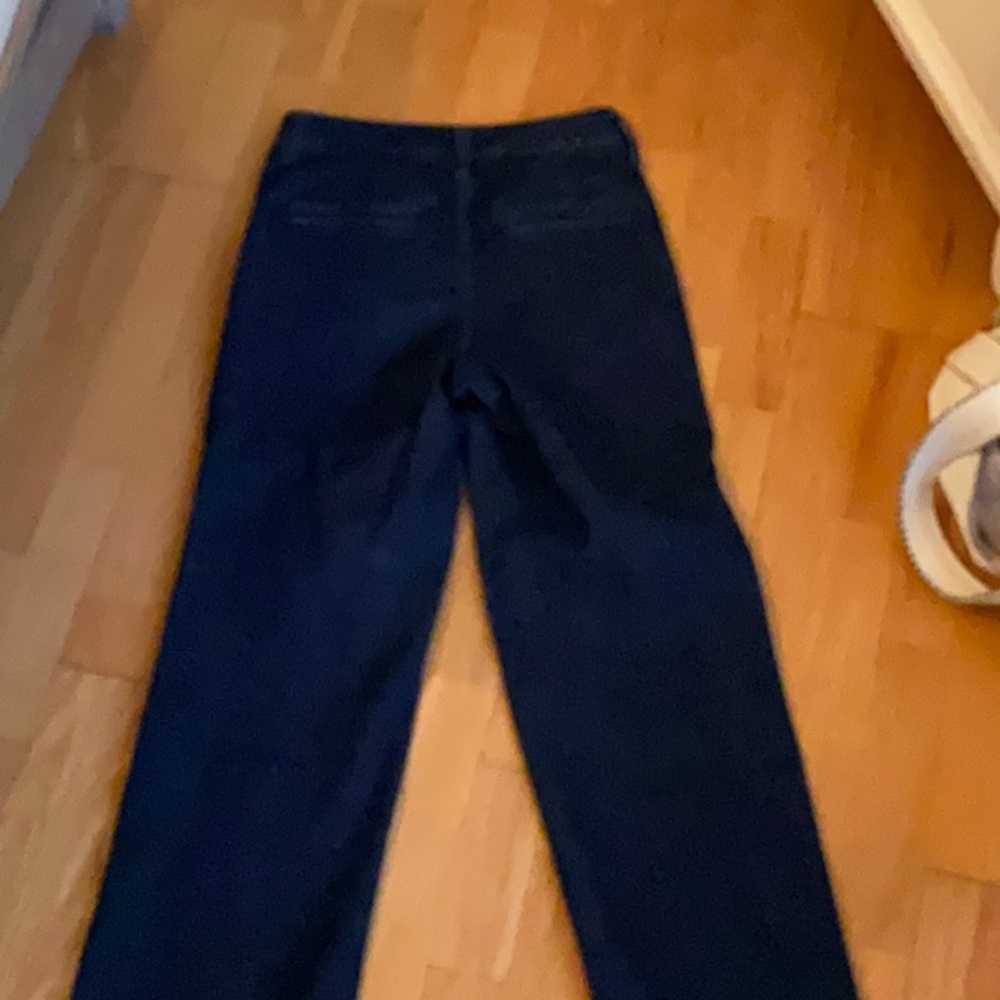 . - Picture 2 of 2